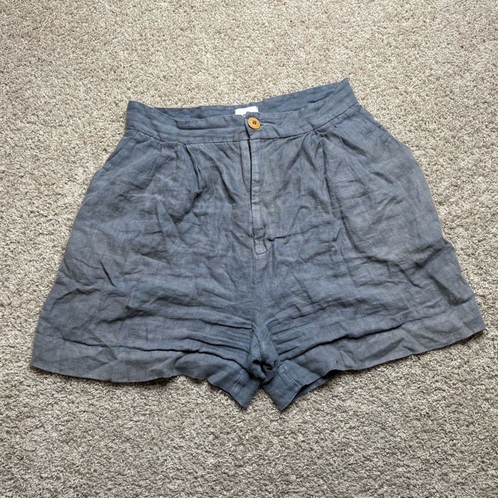Esby Linen Shorts